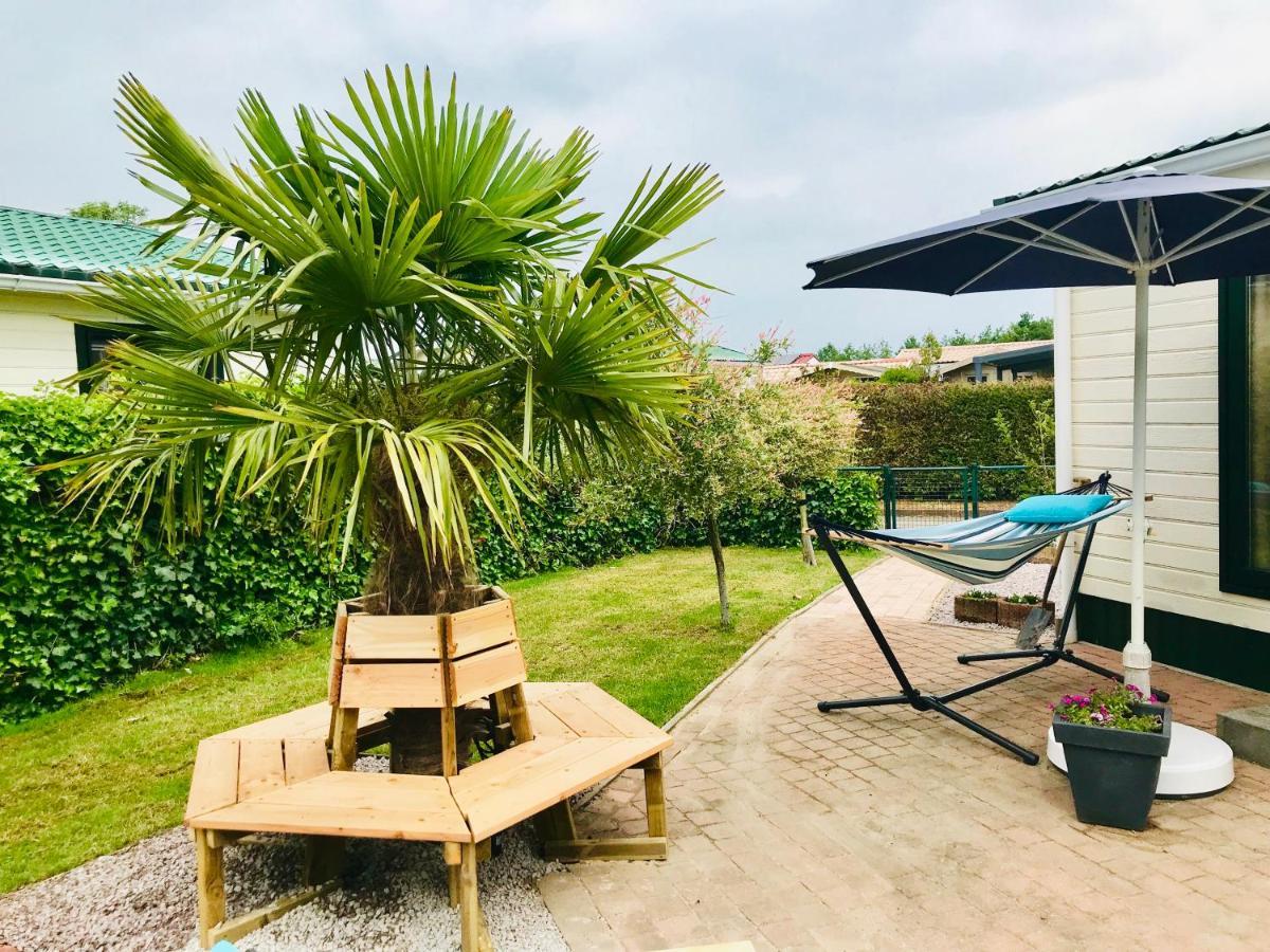 De Corner Van Zeeland Met Jacuzzi Sint Annaland Zewnętrze zdjęcie