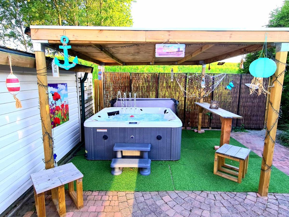 De Corner Van Zeeland Met Jacuzzi Sint Annaland Zewnętrze zdjęcie